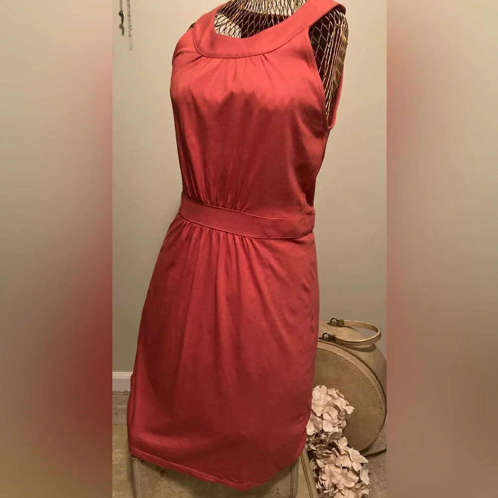 Ann Taylor LOFT Sleeveless Dress with Banded Collar and Waist - Picture 2 of 7